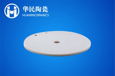 氮化铝陶瓷与氧化铝陶瓷性能对比研究