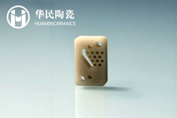 氮化铝陶瓷结构件