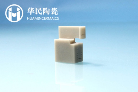 氮化铝陶瓷异形件